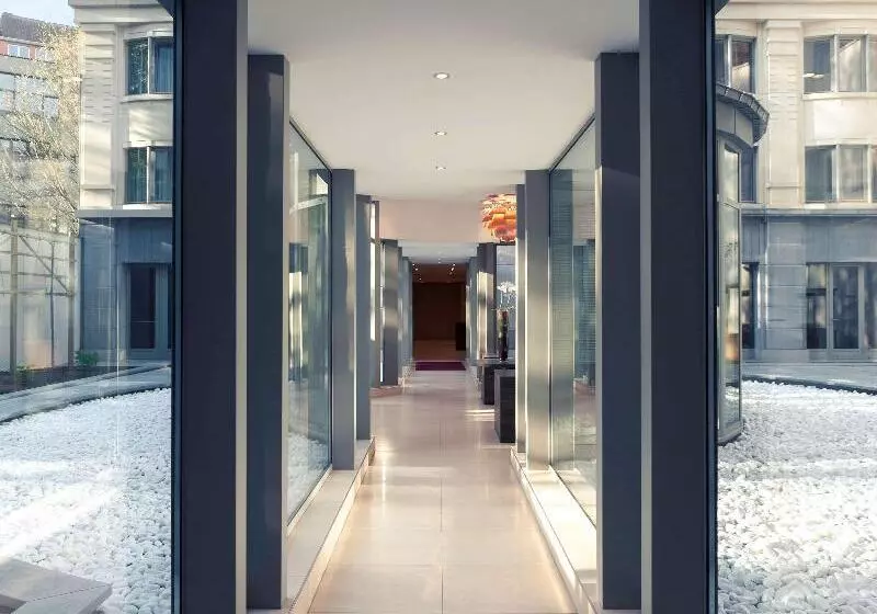 Mercure Hotel Brussels Centre Midi