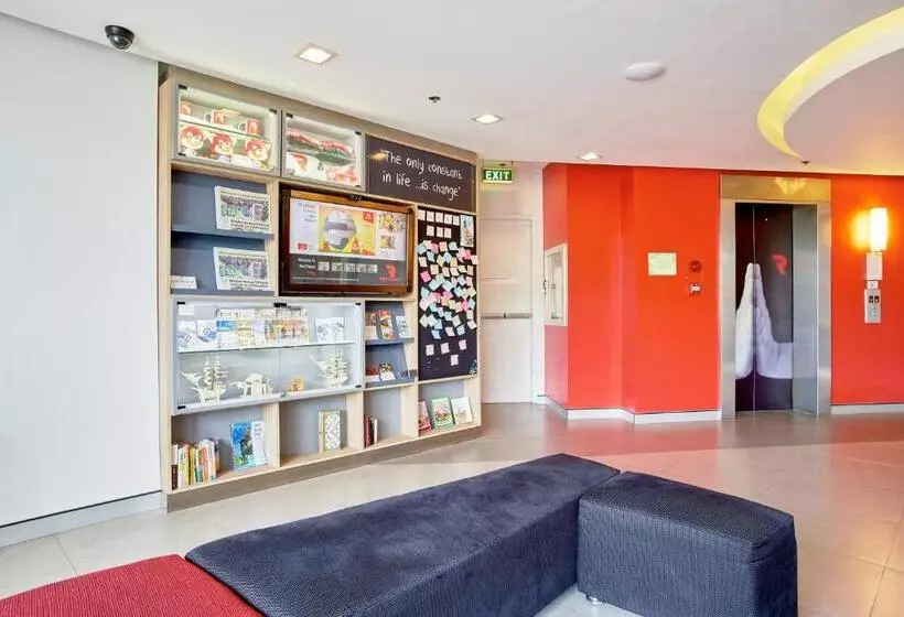 ホテル Red Planet Cebu