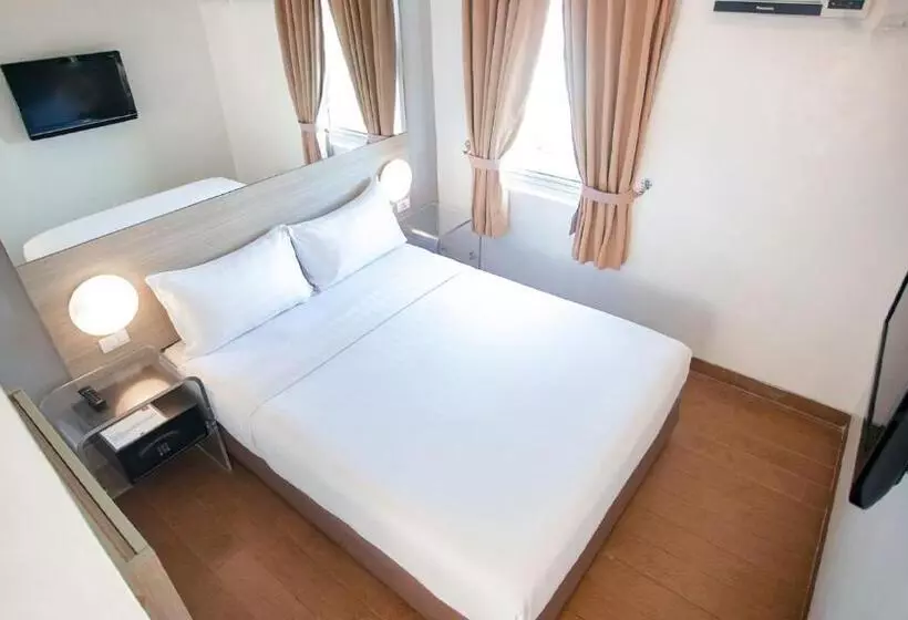 ホテル Red Planet Cebu