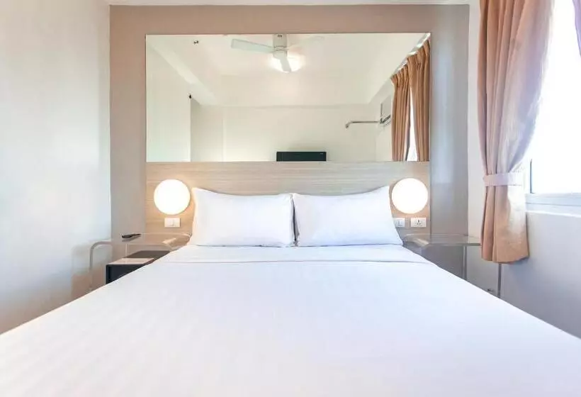 ホテル Red Planet Cebu