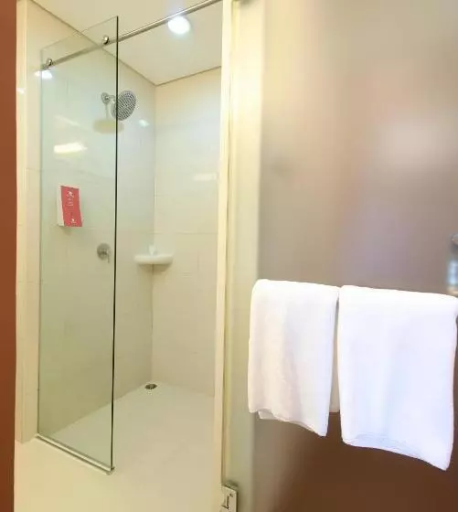 ホテル Red Planet Cebu