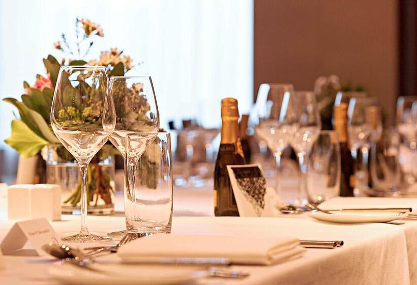 Отель Sheraton Melbourne