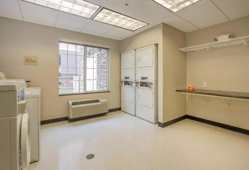 Отель Towneplace Suites By Marriott Boise Downtown/university