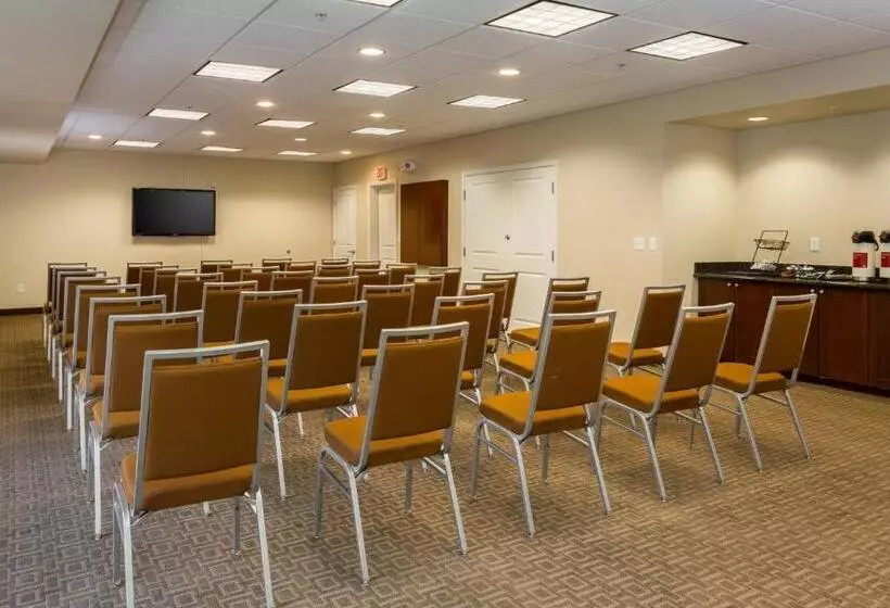 Отель Towneplace Suites By Marriott Boise Downtown/university