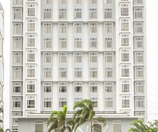 Microtel By Wyndham Mall Of Asia