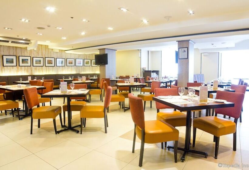 Microtel By Wyndham Mall Of Asia