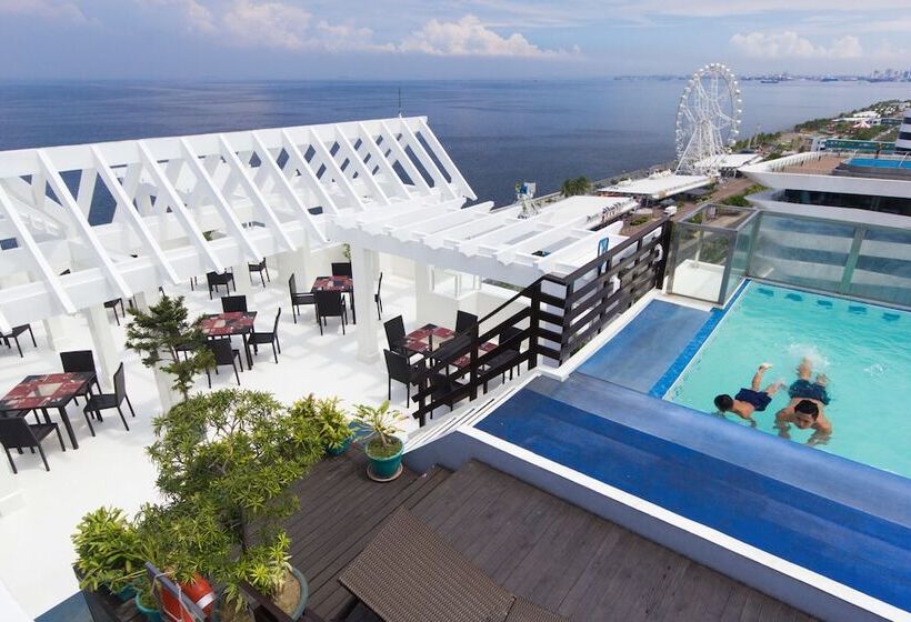 Microtel By Wyndham Mall Of Asia