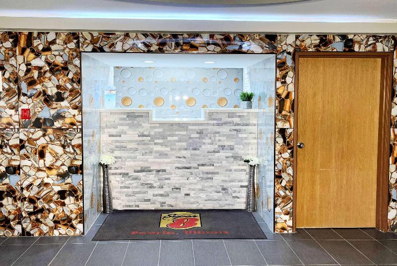 모텔 Super 8 By Wyndham Peoria