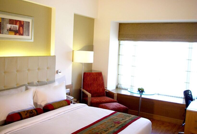 إقامة Residency Sarovar Portico