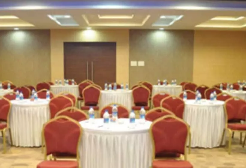 Rezydencja Residency Sarovar Portico