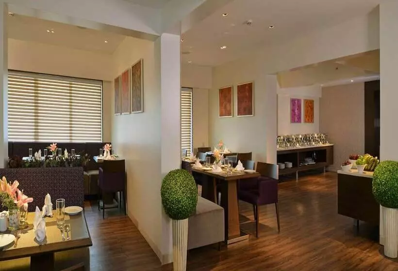 Rezydencja Residency Sarovar Portico