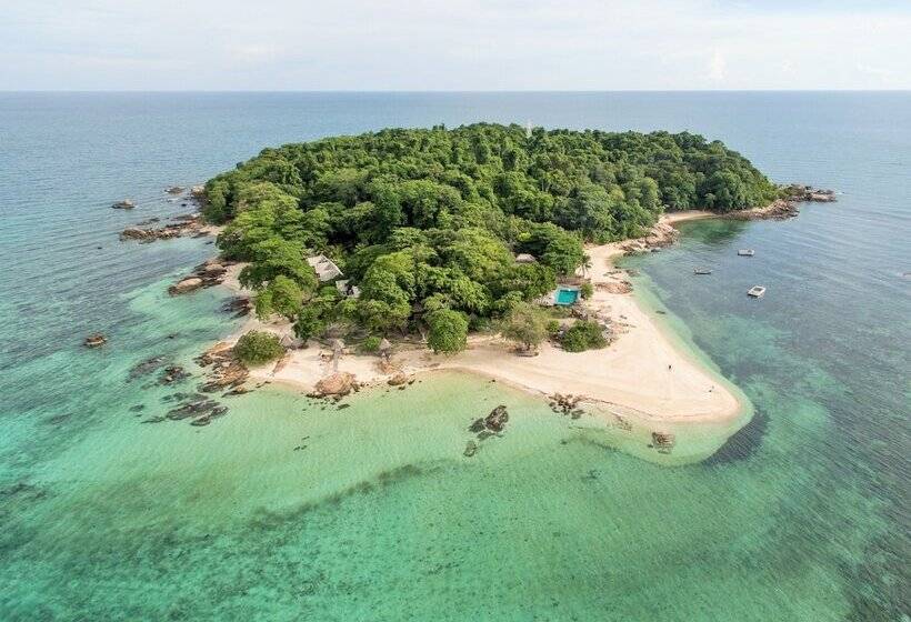 استراحتگاه Koh Munnork Private Island