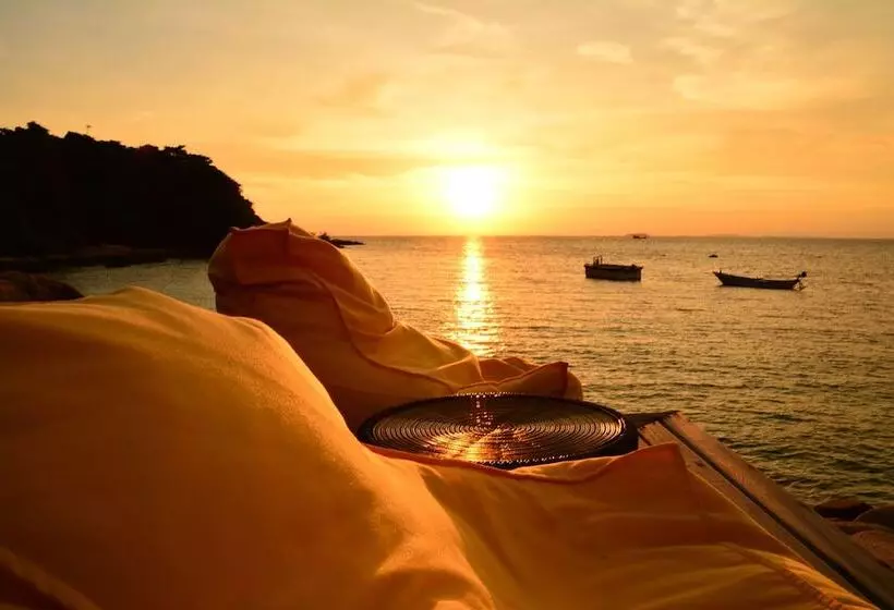 리조트 Koh Munnork Private Island