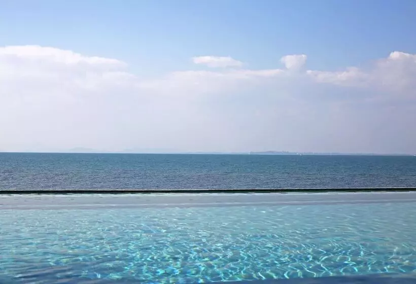 리조트 Koh Munnork Private Island