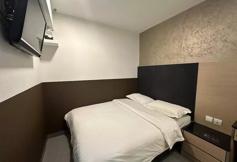 The Snooze Hotel At Bugis