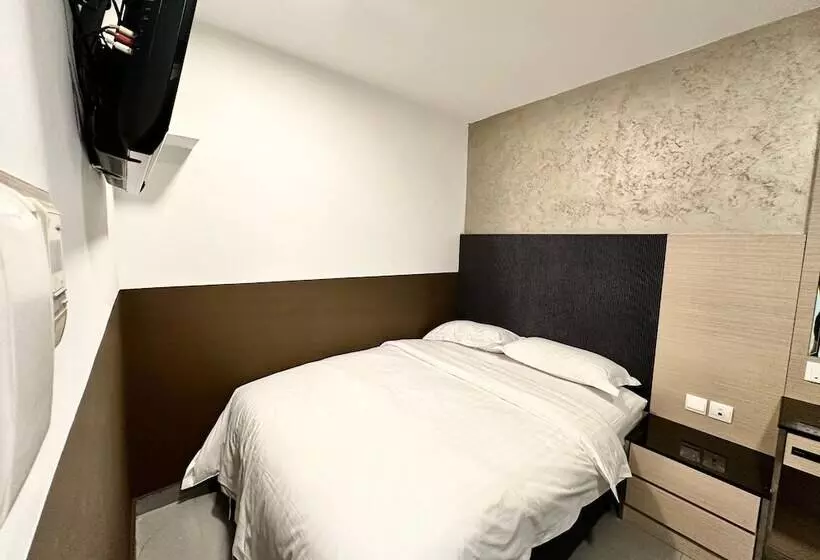The Snooze Hotel At Bugis
