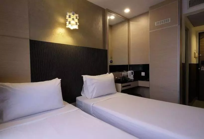 The Snooze Hotel At Bugis