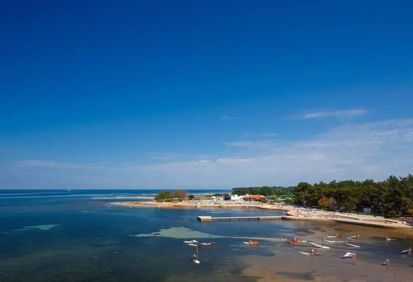 Apartments Katoro Plava Laguna