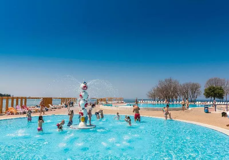 Apartments Katoro Plava Laguna