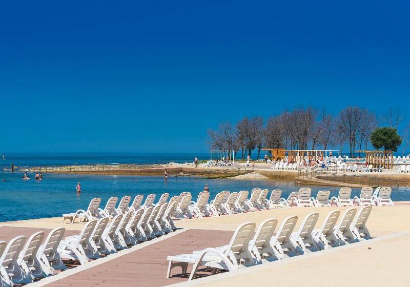 Apartments Katoro Plava Laguna