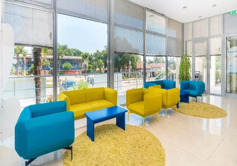 Apartments Katoro Plava Laguna