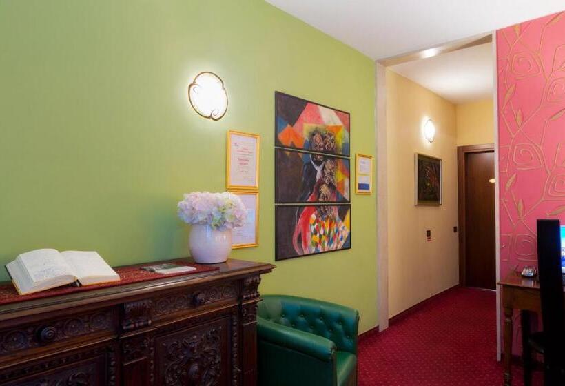 Bed and Breakfast Diamantino Town House