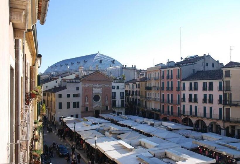 Bed and Breakfast Diamantino Town House