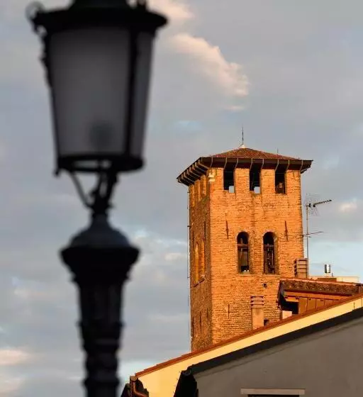 تختخواب و صبحانه Diamantino Town House