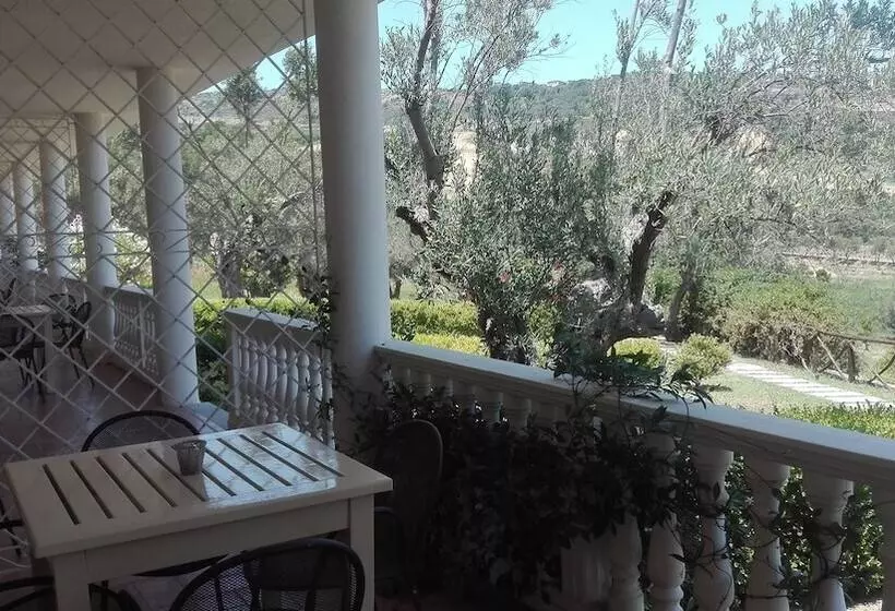 مبيت وإفطار Tenuta Castellesi