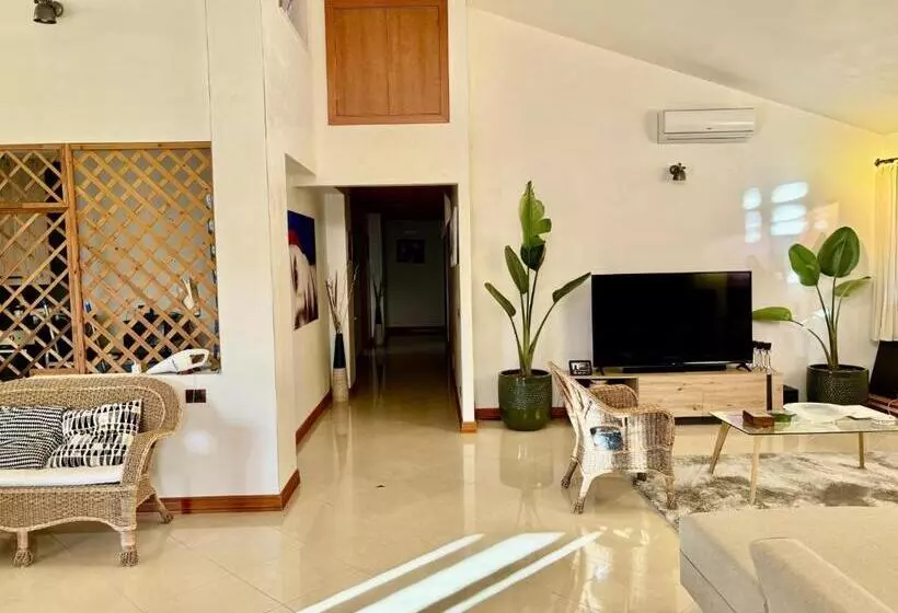 Aamiaismajoitus (B&B) Villa Ottavia