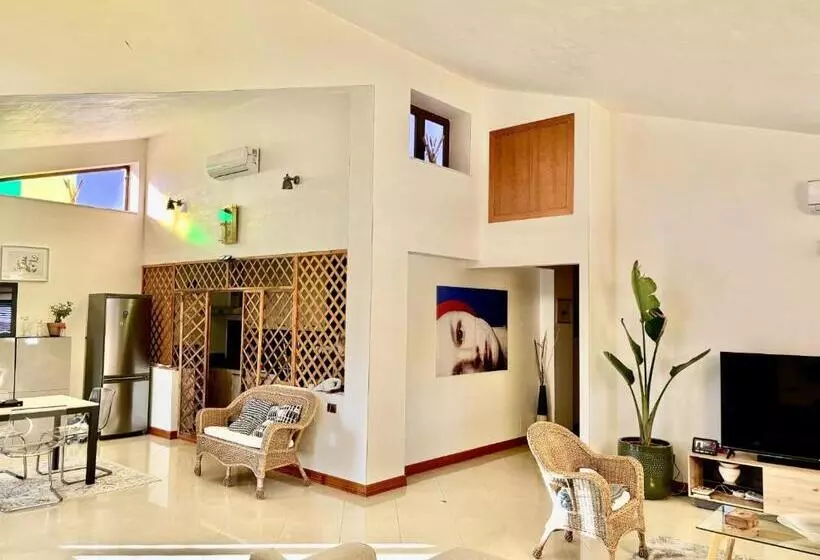 Aamiaismajoitus (B&B) Villa Ottavia