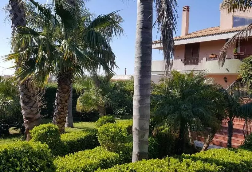 Aamiaismajoitus (B&B) Villa Ottavia