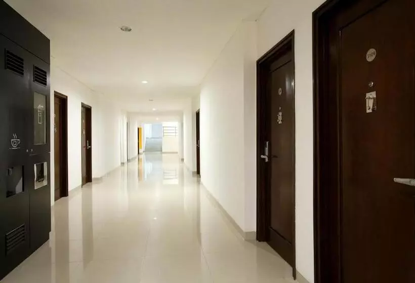 Amaris Hotel Seasons City