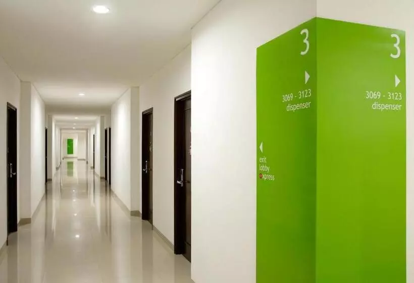 Amaris Hotel Seasons City