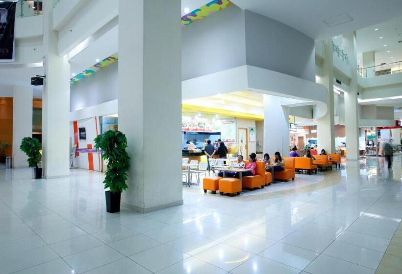 Amaris Hotel Seasons City