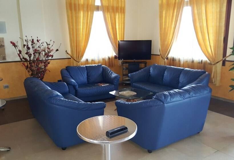 فندق Degli Angeli