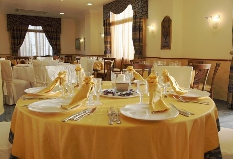 فندق Degli Angeli