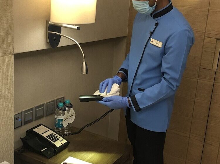 בית מלון כפרי Doubletree Suites By Hilton Bengaluru Outer Ring Road