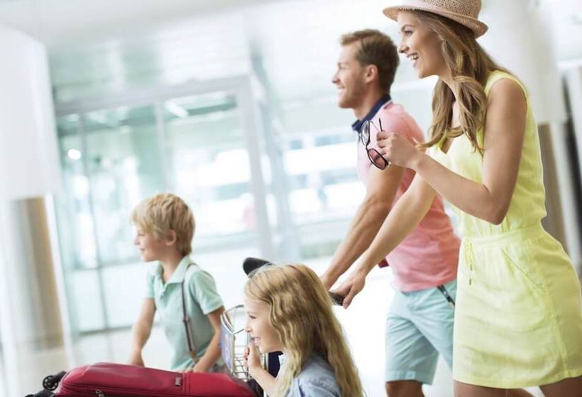 בית מלון כפרי Doubletree Suites By Hilton Bengaluru Outer Ring Road