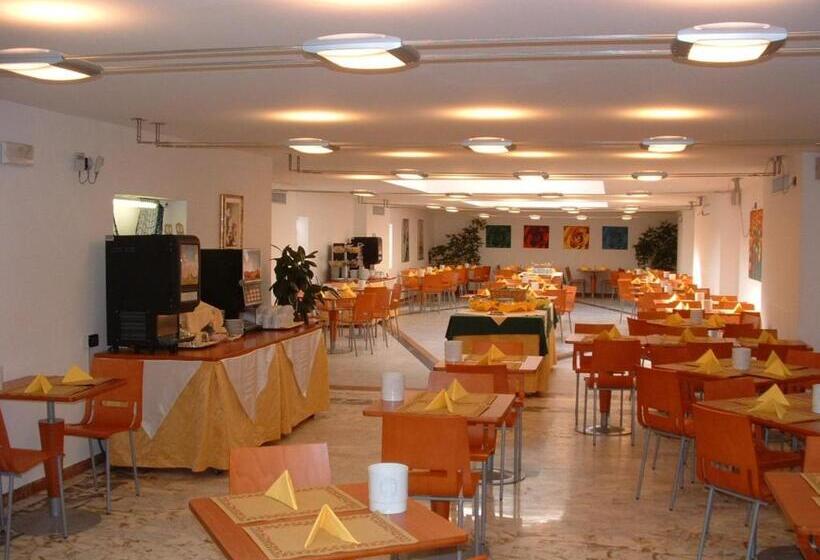 בית מלון כפרי Europeo