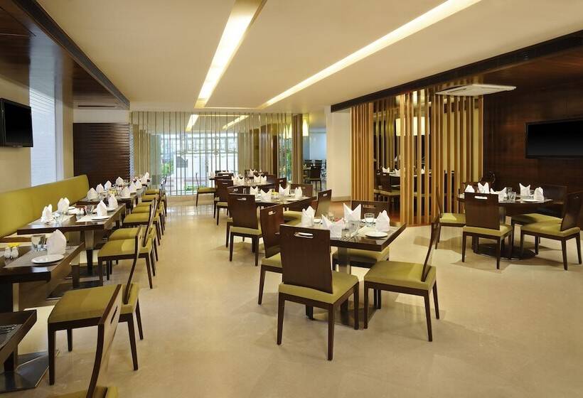 בית מלון כפרי Four Points By Sheraton Ahmedabad