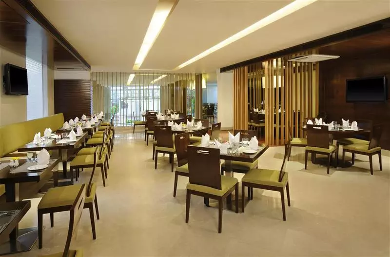 Hotel Four Points By Sheraton Ahmedabad