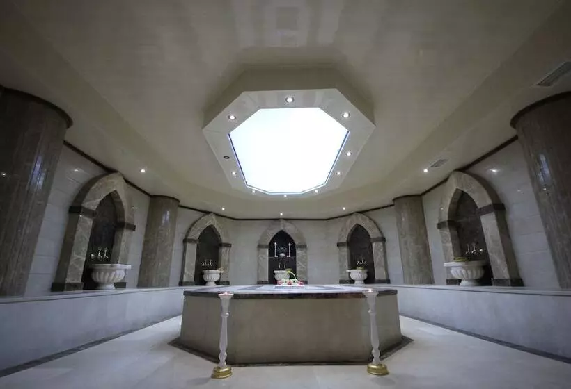 هتل Grand Corner Boutique