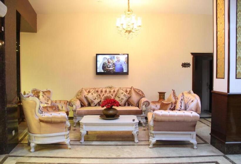 هتل Grand Corner Boutique