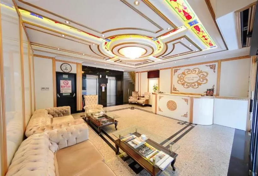 هتل Grand Rosa