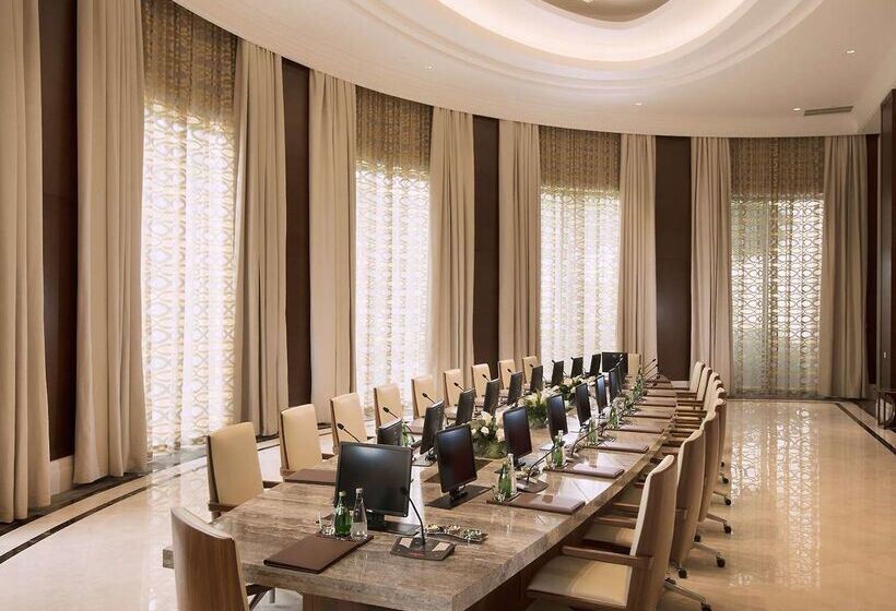 فندق Hilton Haikou Meilan