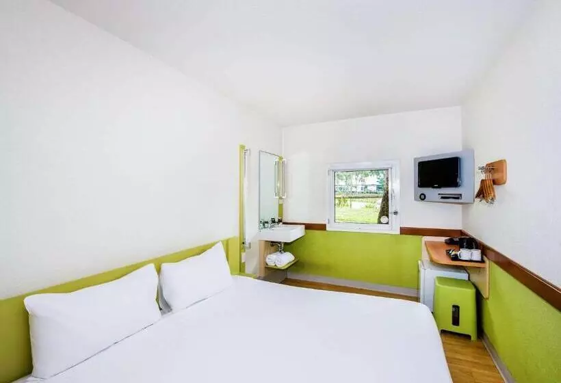 酒店 Ibis Budget Wentworthville