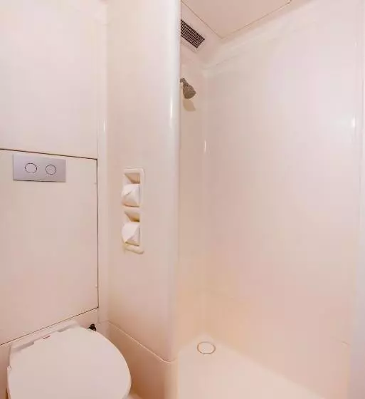 酒店 Ibis Budget Wentworthville