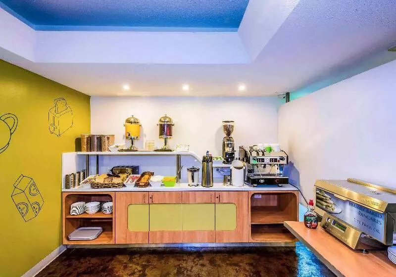 酒店 Ibis Budget Wentworthville