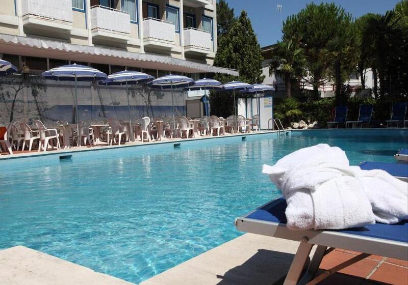 فندق Medusa Splendid